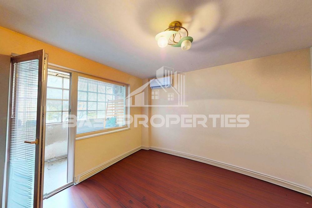 Продава се Четиристаен апартамент в София, Модерно предградие - 135 кв.м за 680 €/кв.м - Снимка #8