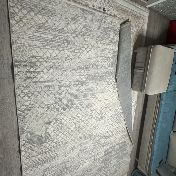 Ковер в отличном состоянии