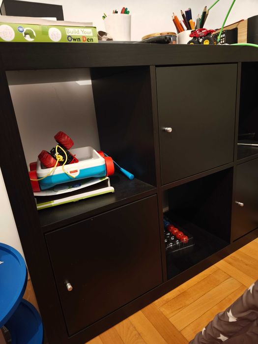 Етажерка от ИКЕА