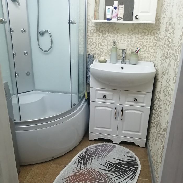 Продам квартиру 2 ком. ул.