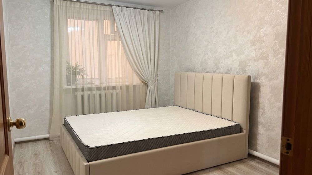 Кровать двуспальная