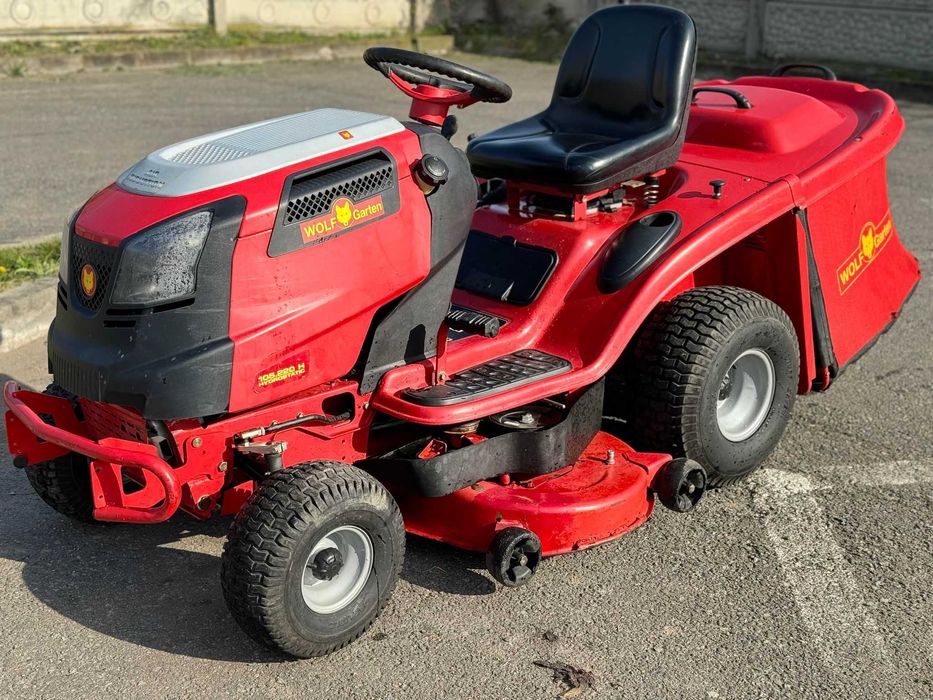 Tractoras de tuns iarba WOLF Garten 24Hp