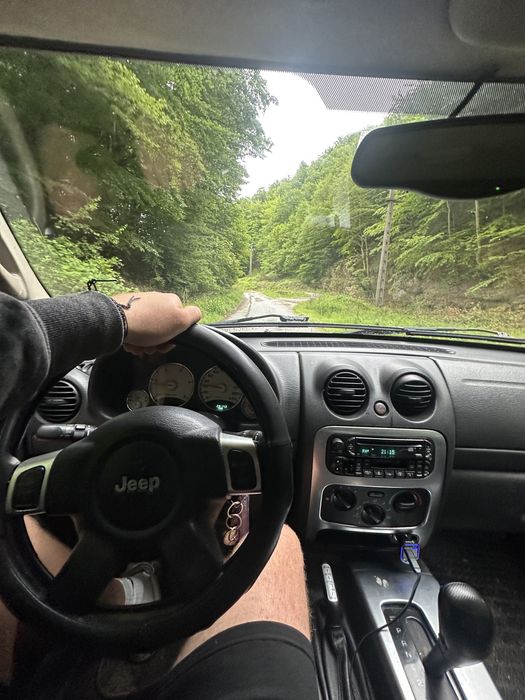 jeep 2.8 automat toate bune la el