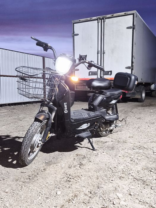 Скутер сатылады!