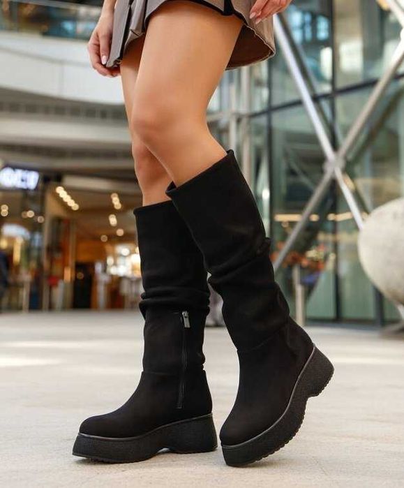 Равни ботуши - черен велур 36-40 номер