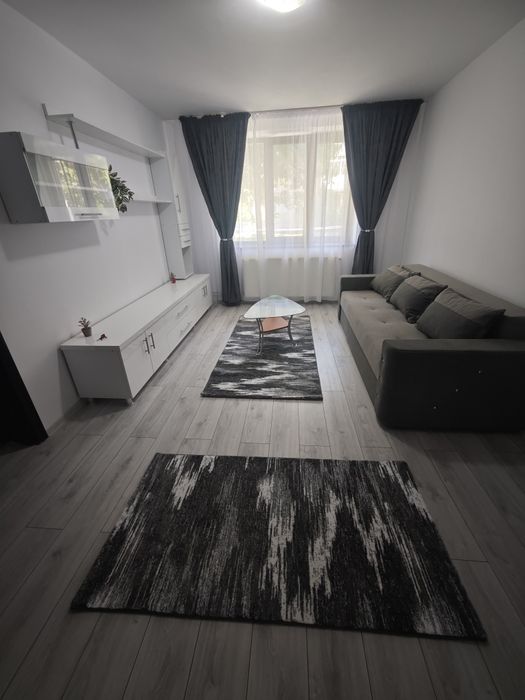 Apartament de închiriat