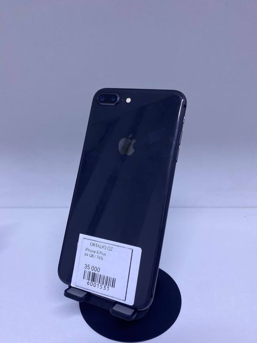 iPhone 8 Plus.