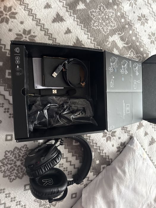 Casti Gaming Logitch Pro x 2 stick si  bluetooth