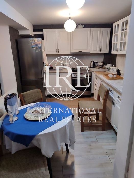 Ателие, Таван в Варна-Гръцка махала площ 80 цена 125000