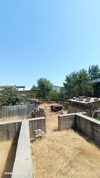 8 сот ер сотилади, Сергилий туман, Навруз куча