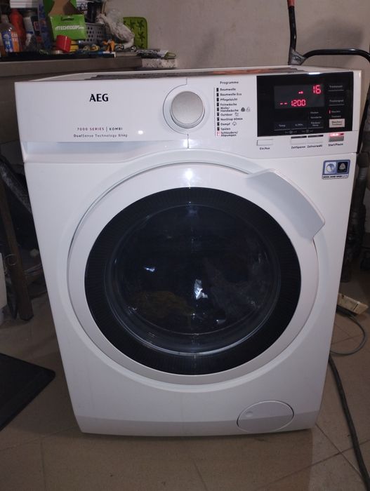 Комбинирана пералня с Сушилня AEG Serie7000