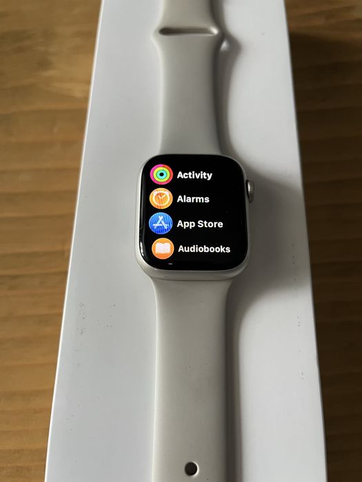 Apple Watch series 7  41 mm