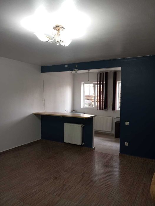 Garsonieră de vânzare în Chiajna, Roșu!