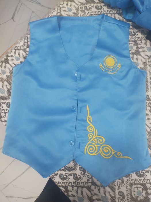 Жилетки в национальном стиле