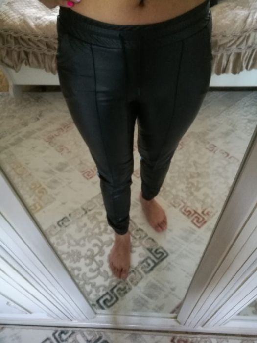 Джинсы женские