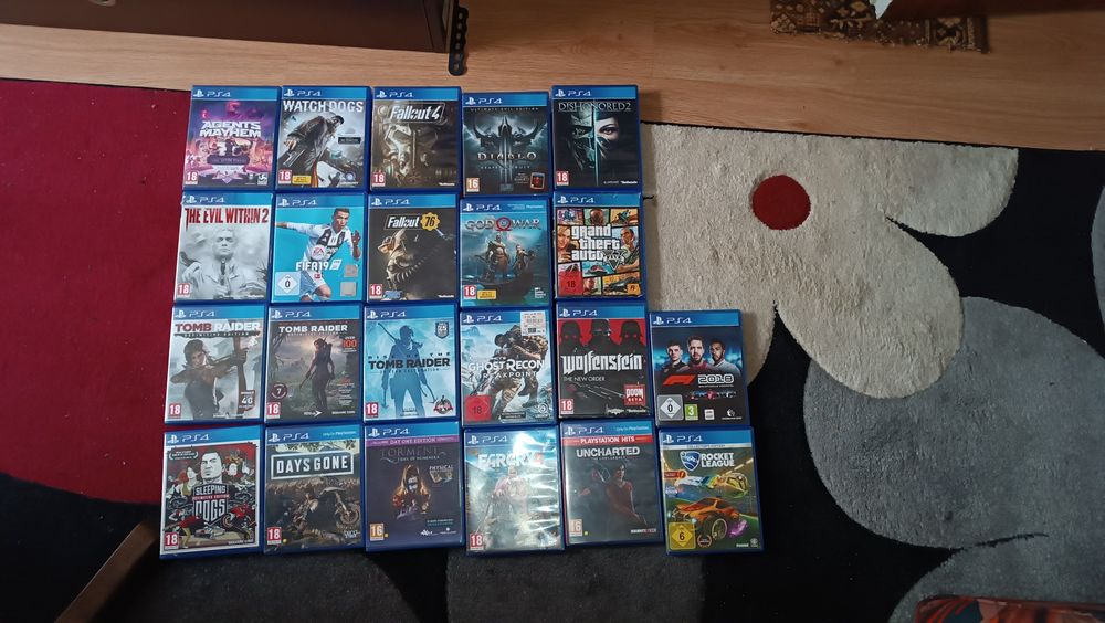 Продавам дискове за playstation 4
