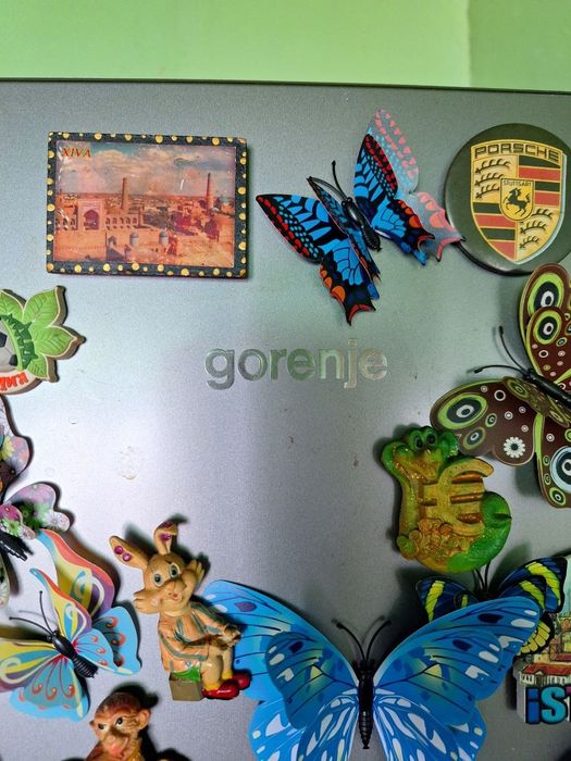 Продам холодильник