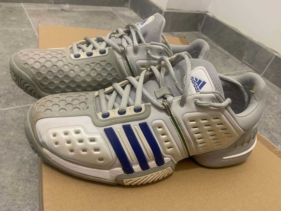 Маратонки ADIDAS 44 номер