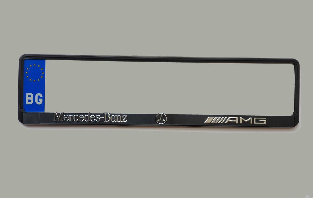 2 броя Рамки за регистрационен номер Mercedes