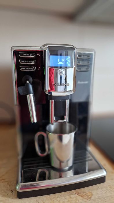 Vand Espressor automat Saeco Incanto( rezervat)