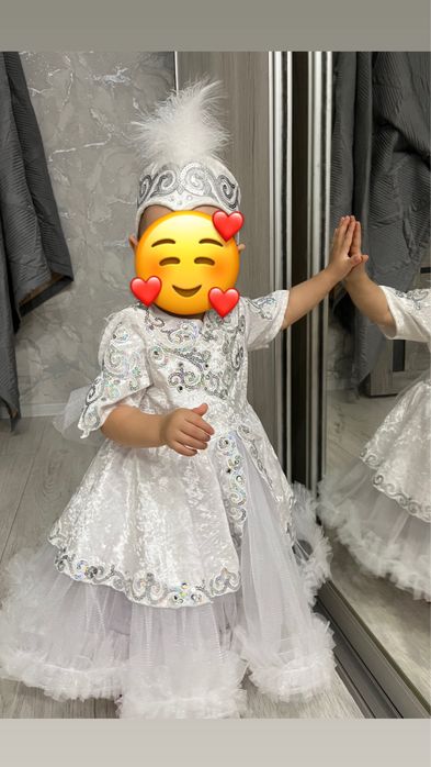 Продам платье  на годик