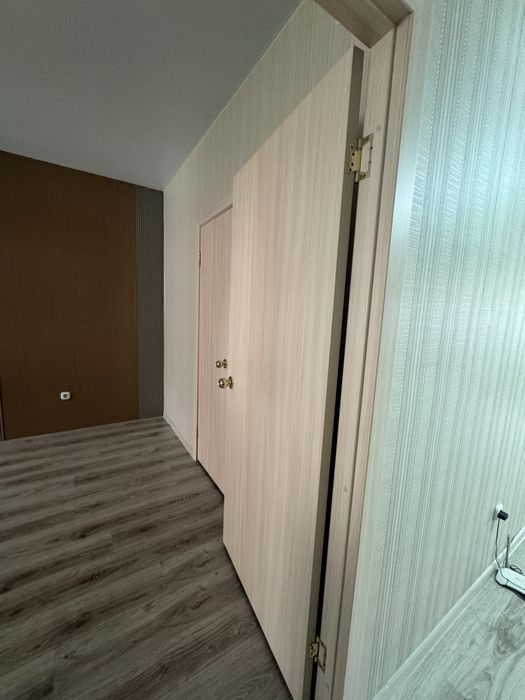 Новые Двери за 6 000 за дверь