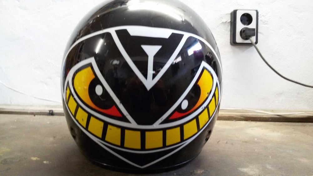 Каски за кросови и пистови мотори