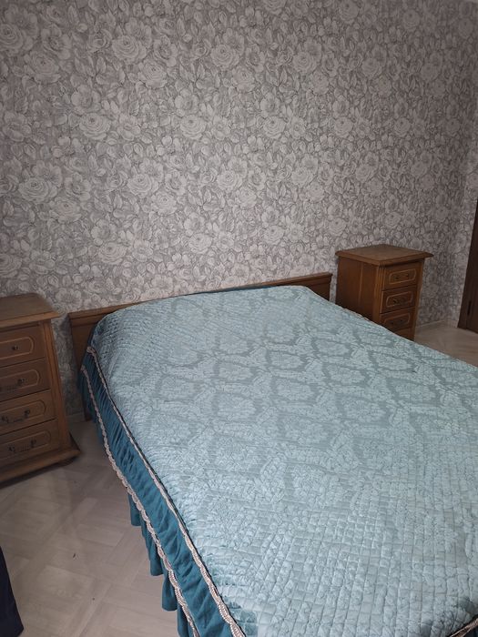Продам спальний гарнитур