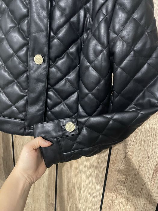 Guess by Marciano дамско кожени яке късо М размер