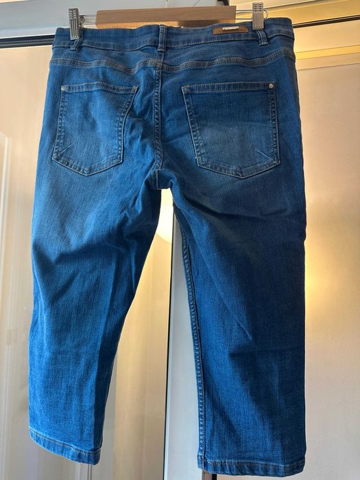 Pantaloni trei sferturi damă Orsay Jeans (Capri), denim albastru deschis prespălat – Mărimea [40]