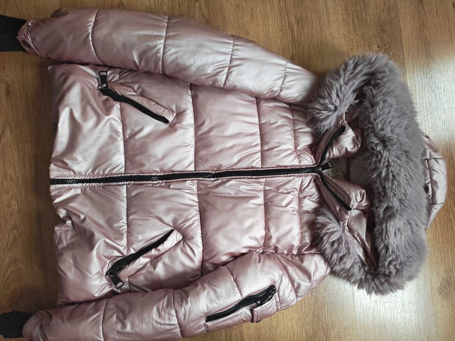 Дамско зимно яке