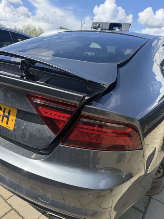 Triple , bara spate s line audi a7 facelift an 2016