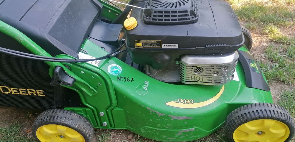 Самоходна косачка john deere