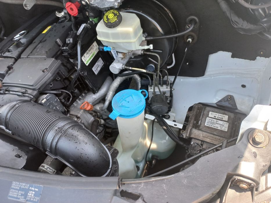 Mercedes Benz Sprinter NGT 271 mator 2015-yil