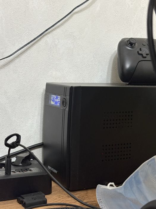 Бесперебойник Hikvision DS-UPS2000