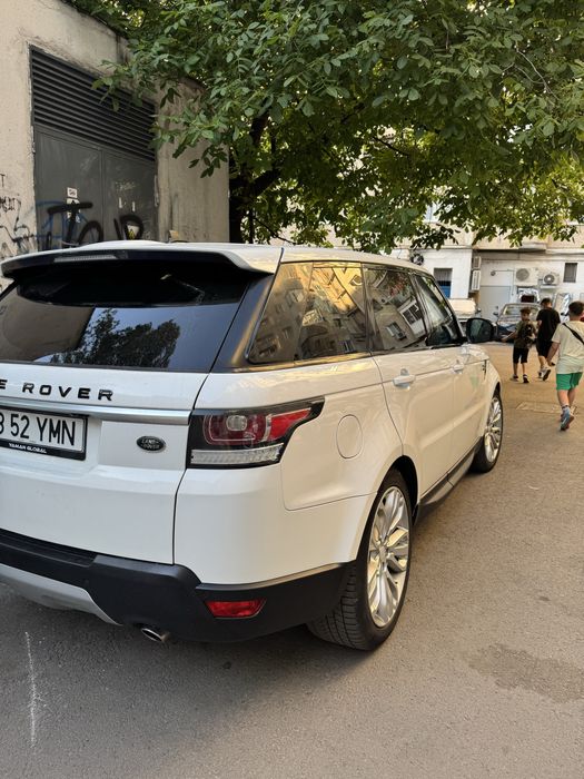 Land Rover Range Rover Sport 3.0 I TDV6 HSE