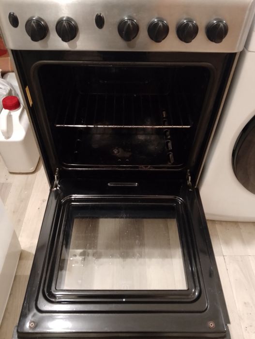 Aragaz Inox-Slver Indesit,latime-50cm