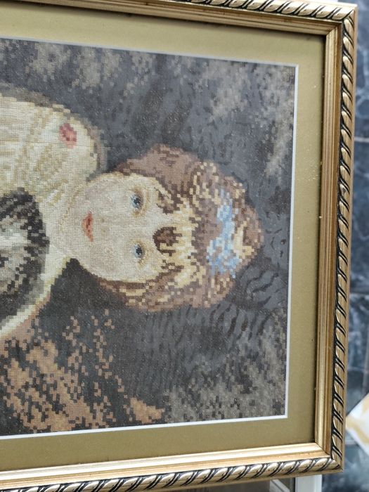 Гоблен момичето с куче