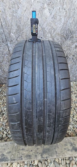 Anvelope Pirelli Scorpion 255/55 R18 105W Dunlop 245/35 R20 95Y RSC Ru
