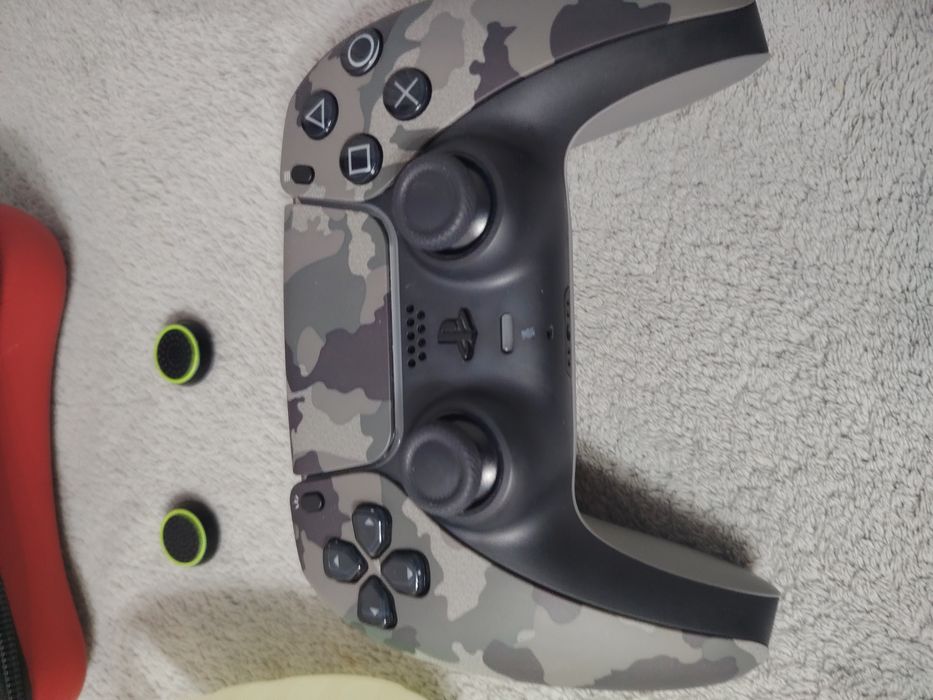 Controller ps5 original rosu + husa + husa transport