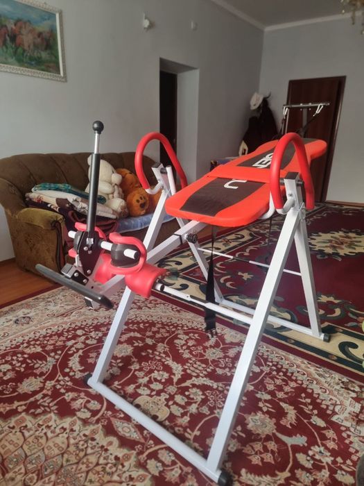 тренажер "Инверсионный стол"