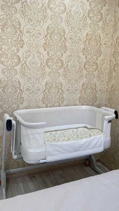 Продам манеж-кровать Maribel SG506