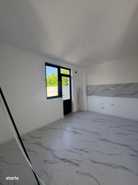 Cub P+1+POD/3 Camere/Crisul Repede