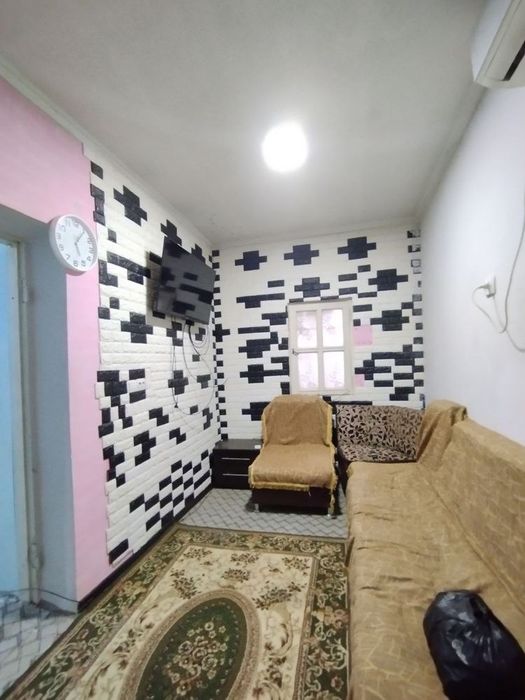 Домик на земле 2ком.Узбум ГАИсеверный вокзал