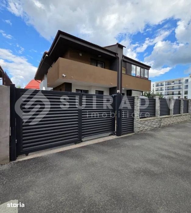 Casa tip duplex, moderna, terasa, curte de 180 mp-zona Muzeul Apei