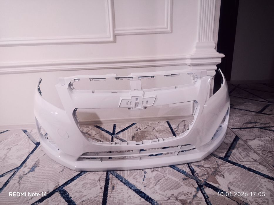 Бампер и задний и юбка Spark хаммасини