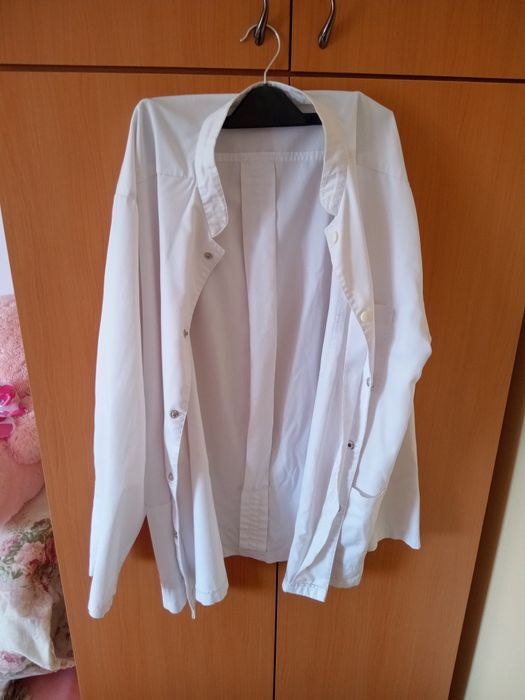 Costum de spital Natural Design mărimea L folosit,impecabil