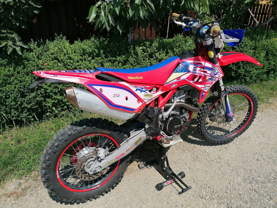 Vând Beta 450 RR