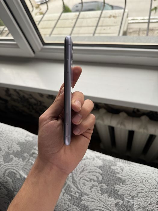 Iphone 11 sirochni sotiladi