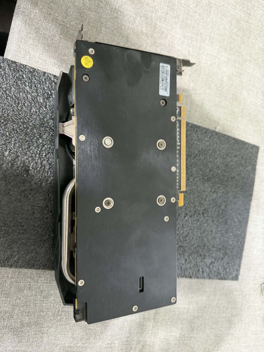 Видео карта AMD RX 580 4GB